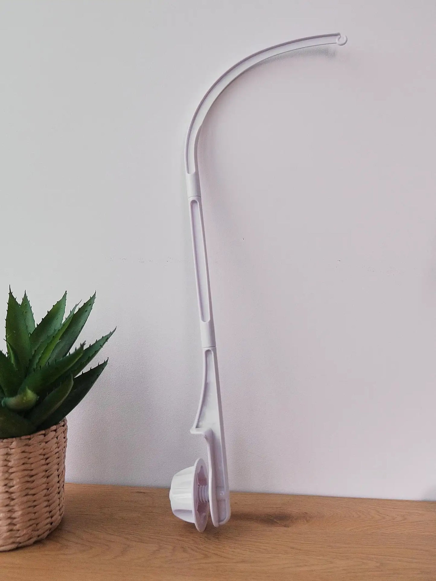 Assembled crib mobile arm – adjustable plastic holder for nursery mobile