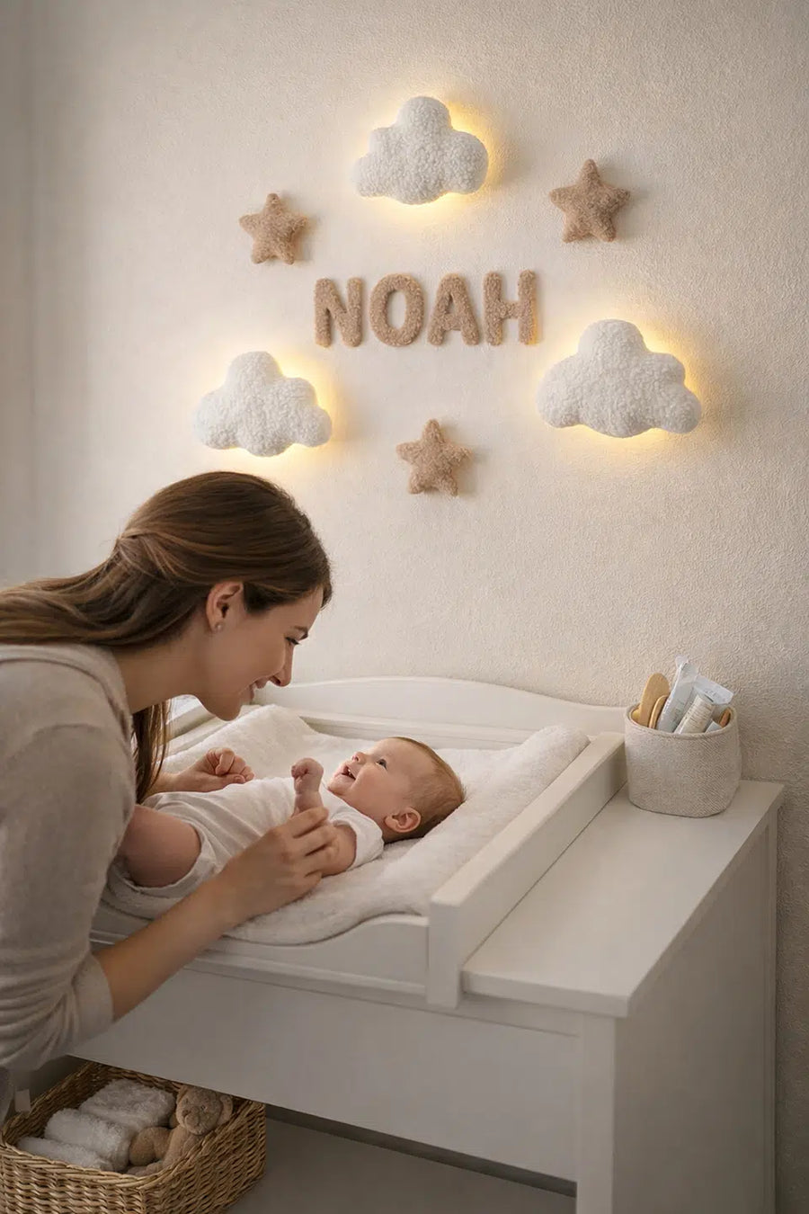 Personalized nursery wall light – handmade boucle cloud with baby name